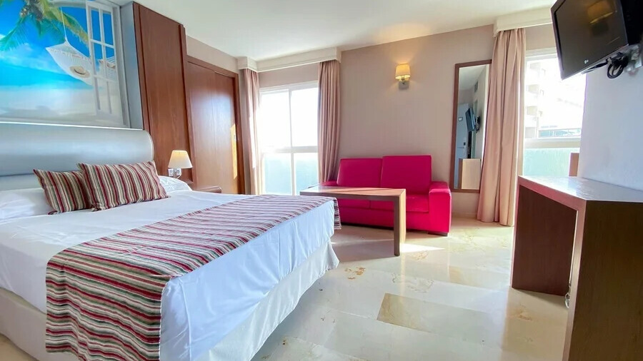 Ms Aguamarina Suites